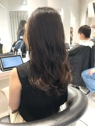 セミロング コテ巻き風パーマ💛 池袋のヘアスタイル