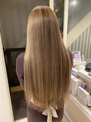 ロング 🌈評価No.1🌈 艶髪カラー❌エクステのヘアスタイル