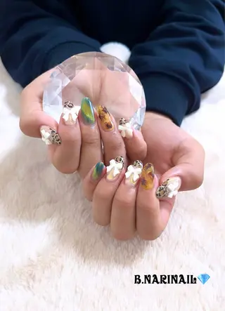 ネイル b.nari nailのネイルデザイン