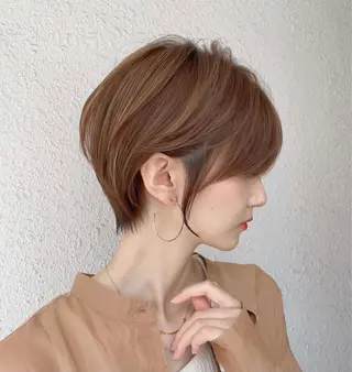 ショート カラー ヘアアレンジ Agu hair aimer所属・古林 紘のヘアスタイル