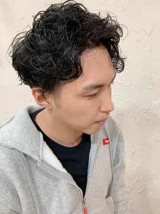 パーマ メンズ 深沢 秀のヘアスタイル
