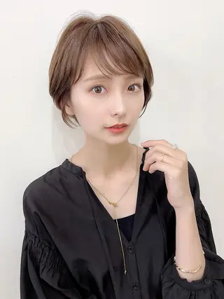 ショート カラー "オトナ髪”/ LAKA TOCCAのヘアスタイル