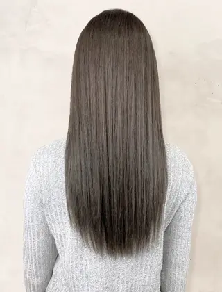 ロング カラー HAIR&MAKE EARTH湘南台所属・三谷 朋世のヘアスタイル