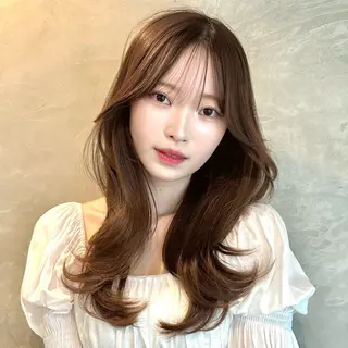 セミロング 🌹ハッシュカット、 レイヤー韓国ヘア🌹のヘアスタイル