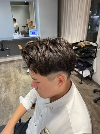 ショート メンズ 江﨑 翔のヘアスタイル