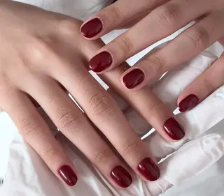 ネイル Pure&Rich Nailのネイルデザイン