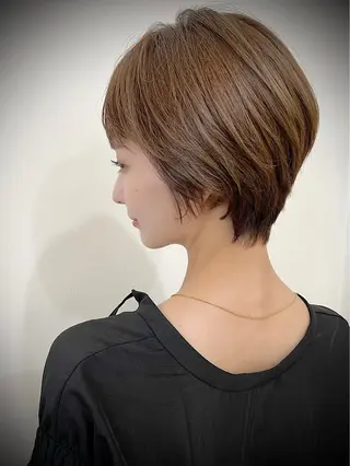 ショート タッキー ショートカット　ボブのヘアスタイル