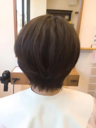 ショート 大野 まゆのヘアスタイル