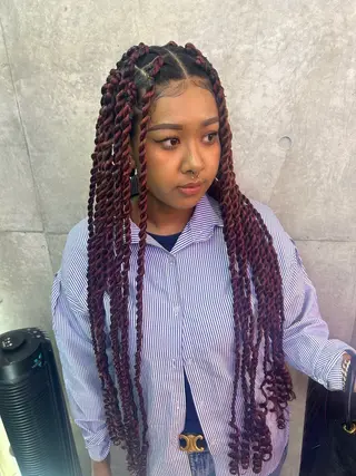 ロング ヘアアレンジ 濱田 春瑠のヘアスタイル