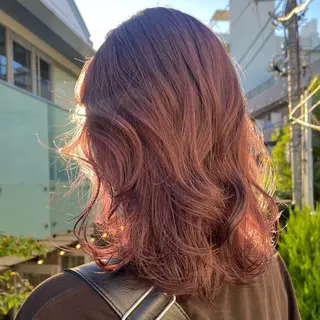 ミディアム カラー ボブハイトーン🦖 デザインMAMIのヘアスタイル