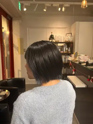 ショート カラー 艶カラー/ 透明感カラー/AOIのヘアスタイル