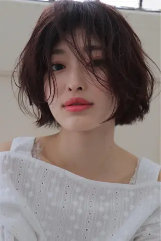 ショート カラー 髪質改善&ブリーチ 伊勢 祐一郎のヘアスタイル