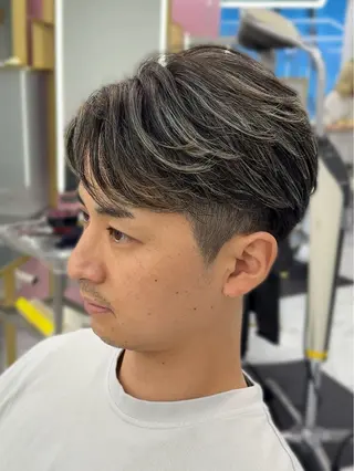 カラー メンズ 𝐚𝐨𝐢 メンズ ‪‪/メッシュのヘアスタイル