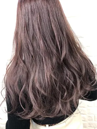 セミロング カラー famille所属・famille ファミーユのヘアスタイル