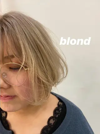 ショート かえ🩶韓国ボブ🎀 透明感カラー🥣のヘアスタイル