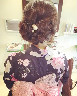 ヘアアレンジ ヘアサロンリッシュ所属・高石 かおりのヘアスタイル