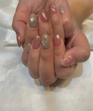 ネイル 糀屋 彩奈のネイルデザイン