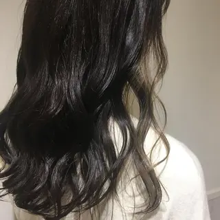 ロング 艶カラー/韓国風ヘア 🩵shioneのヘアスタイル