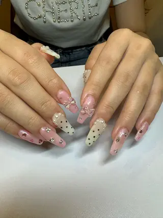 ネイル 濱岡 咲のネイルデザイン