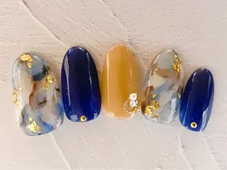 ネイル f'bloom L’ecrinのネイルデザイン