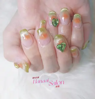 ミディアム Hanaai Salon新大久保店のネイルデザイン