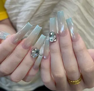ネイル D-BEAUTY Nailsalonのネイルデザイン