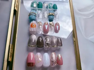 ネイル 大人キレイ 𝑁𝑖𝑥𝑖𝑠のネイルデザイン