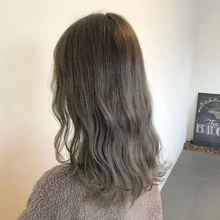 ミディアム カラー GPIP 近藤沙樹のヘアスタイル