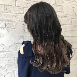 セミロング 🇺🇸ハイライト特 化美容師🇺🇸漆沢のヘアスタイル