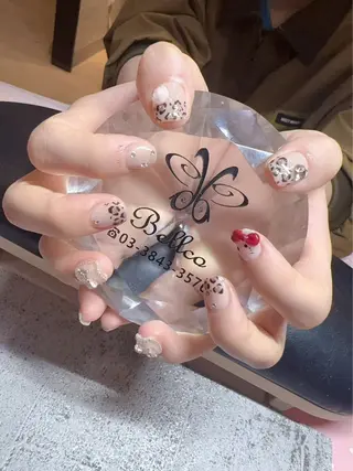 ネイル ベラッコ所属・ネイルサロン ベラッコのネイルデザイン