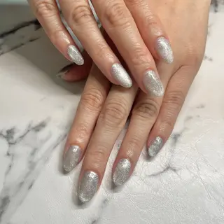 ネイル 伊藤 貴恵のネイルデザイン