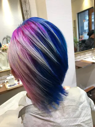 ショート カラー 皆巳 達郎のヘアスタイル