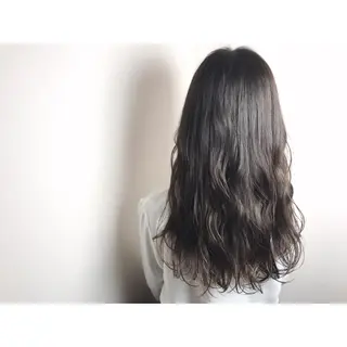 ロング カラー ショート/レイヤー なら石井知希のヘアスタイル