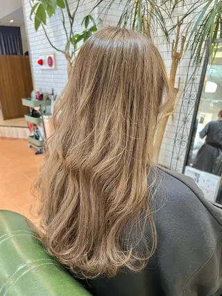 ロング カラー 石井 佑樹のヘアスタイル