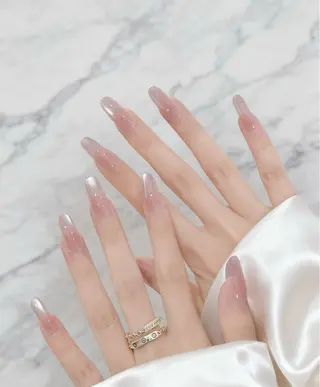 ネイル つ きのネイルデザイン