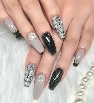 ネイル White dear fujiwaraのネイルデザイン