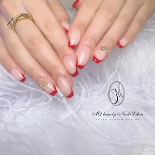 ネイル M2  BEAUTY Yukiのネイルデザイン