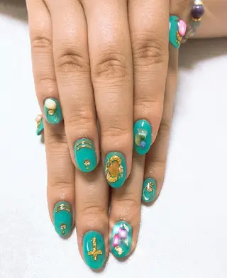 ネイル JEWEL nailのネイルデザイン
