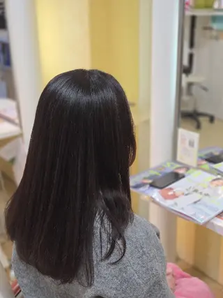 ロング 田中 牧子のヘアスタイル