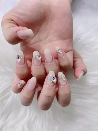 ネイル 菲菲ネイルサロン所属・FF フィフィネイルサロンのネイルデザイン