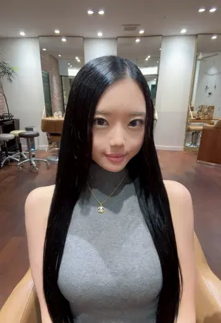 カラー 北沢 伶奈のヘアスタイル