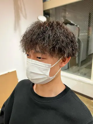 パーマ メンズ OLTI所属・中村 勇星のヘアスタイル