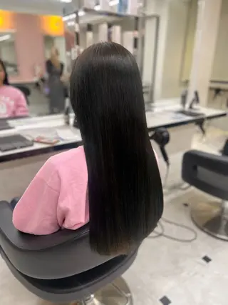 ロング カラー ヘアアレンジ 韓国風🤍グレ ージュ🤍たくみのヘアスタイル