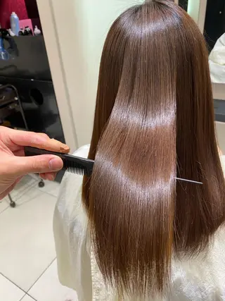 セミロング Kou所属・💜髪質改善美髪💜 星野清光のヘアスタイル