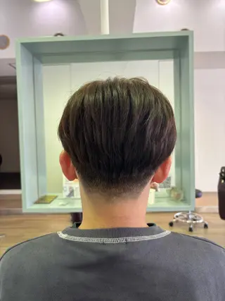 メンズ 岡本 紗依のヘアスタイル