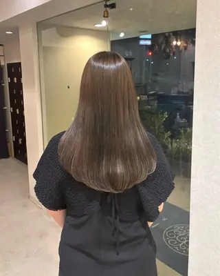 ロング Rudder 牛嶋のヘアスタイル