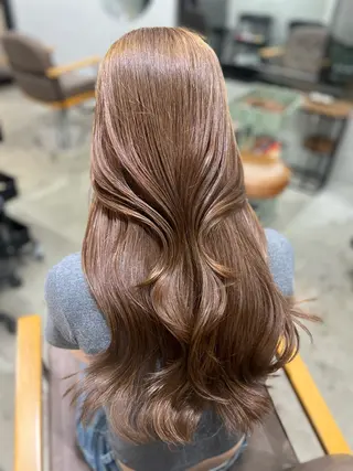 ロング maya レイヤーカットのヘアスタイル