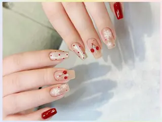 ネイル Dione ネイル専門店のネイルデザイン