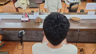 メンズ FIND所属・勝木 利和のヘアスタイル