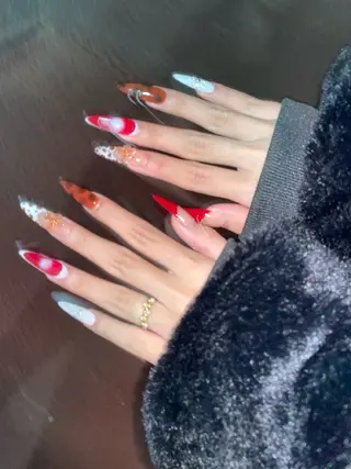 ネイル ビューティネイル所属・いろの Ironoのネイルデザイン